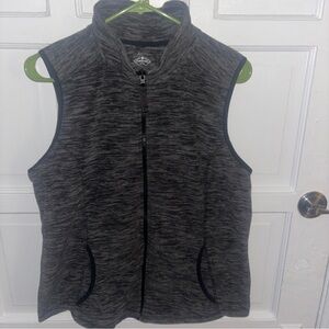 Saint John's Bay Active Gray Sleeveless Zip-Up Vest